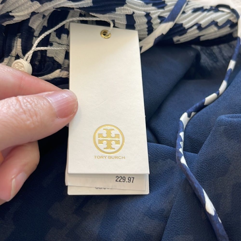 NWT ❤️TORY BURCH❤️ Katherine Tapestry Geo Cold Shoulder Blue Maxi Dress Small - Picture 5 of 8